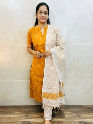 Handloom cotton top (cotton lining) paired with handloom cotton dupatta and cotton bottom (free size)