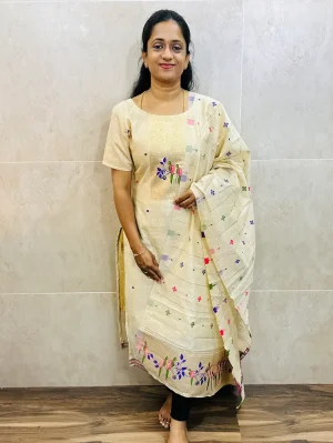 Benarasi silk cotton top (cotton lining) with all over Jamdani weaving paired with benarasi silk cotton dupatta