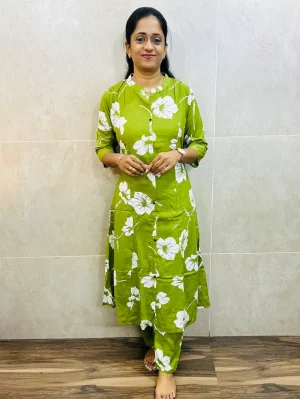 Printed soft rayon top paired with rayon bottom (straight cut)