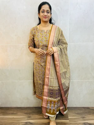 Printed cotton top (cotton lining) paired with printed cotton dupatta and cotton bottom (free size)