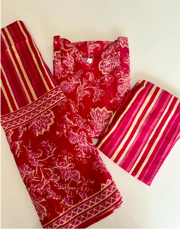 (Dark pink)Printed Jaipur cotton top (cotton lining) paired with printed cotton dupatta and cotton bottom (Free size)