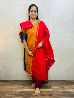 Pure handloom cotton top(cotton lining)paired with handloom cotton dupatta and cotton bottom(free size)