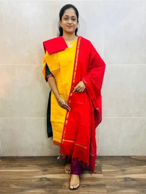 Pure handloom cotton top(cotton lining)paired with handloom cotton dupatta and cotton bottom(free size)