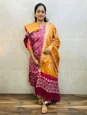 Batik printed Bhagalpur cotton top (cotton lining) paired with Bhagalpur cotton dupatta and Bhagalpur cotton bottom (free size)
