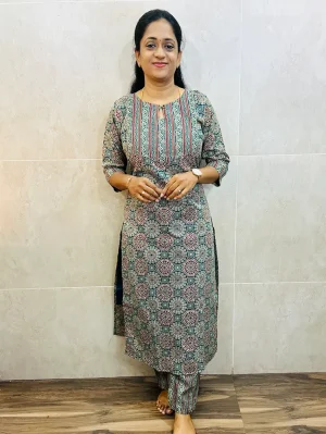 Printed rayon cotton top (cotton lining) paired with rayon cotton bottom