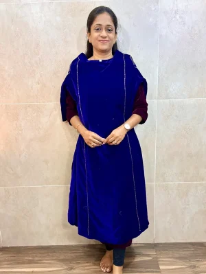 Soft velvet top (crepe lining) with embroidered work all over and on the shoulders (Aline pattern)