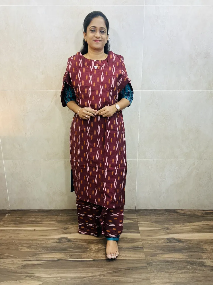 Pure handloom Ikkat cotton top (cotton lining) paired with Ikkat cotton bottom (free size)