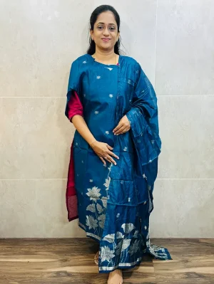 Benarasi silk top(cotton lining) with allover jamdani weaving paired with benarasi silk dupatta