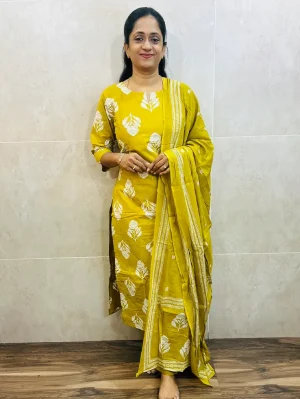 Printed Jaipur cotton top (cotton lining) paired with cotton dupatta and cotton bottom (straight cut)