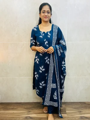 Printed Jaipur cotton top (cotton lining) paired with cotton dupatta and cotton bottom (Free size)