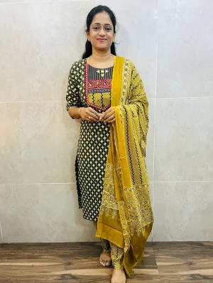 Ajrakh dyed Handblock printed cotton top (cotton lining) paired with cotton dupatta and cotton bottom (free size)