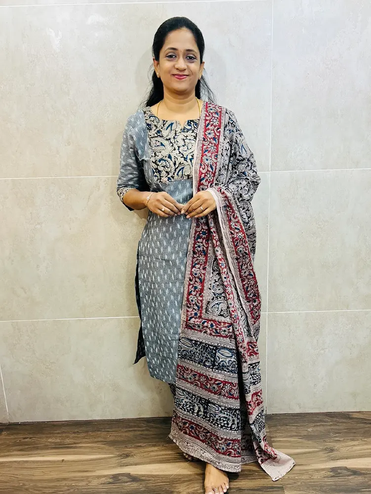 Dispatch with in 15 working days - Ikkat cotton top (cotton lining) with Kalamkari patchwork on yoke paired with Kalamkari dupatta and Kalamkari bottom (free size)