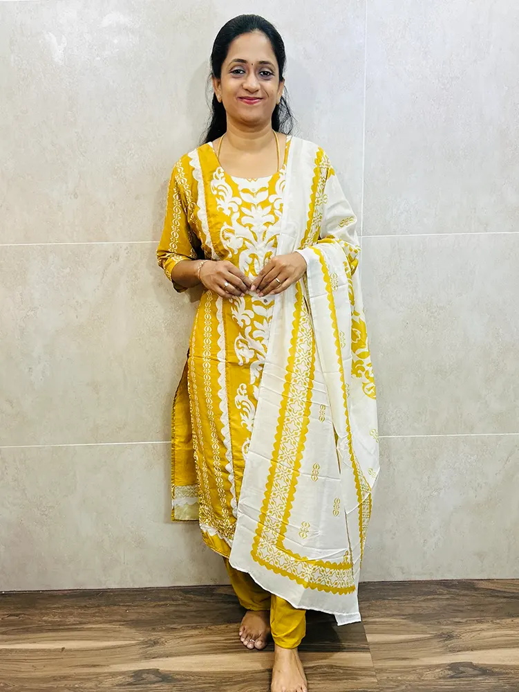 Printed soft muslin silk top (cotton lining) paired with muslin silk dupatta and silk bottom (free size)