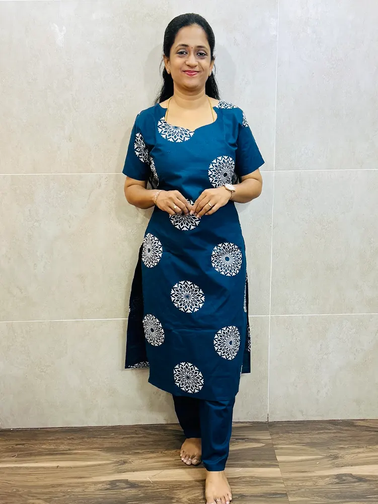 Dabu dyed cotton top (cotton lining) paired with Dabu cotton bottom (free size)