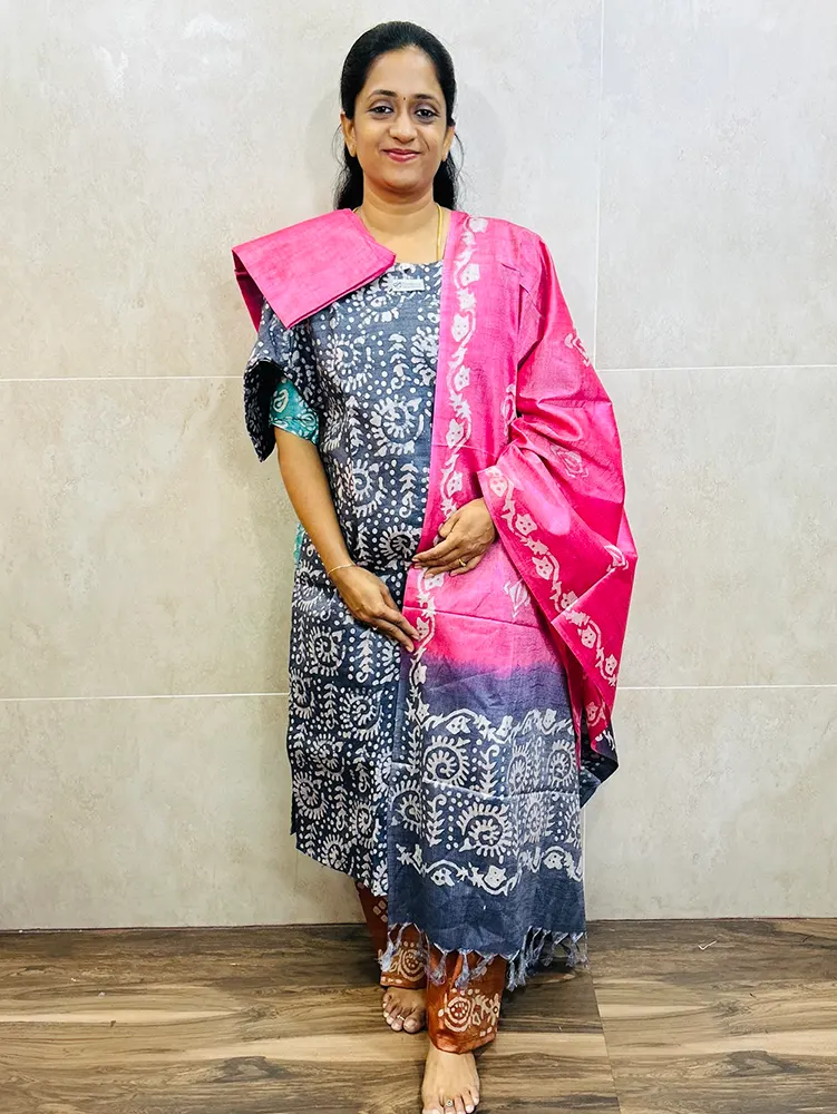 Dispatch with 15 working days - Batik printed Bhagalpur cotton top (cotton lining) paired with Bhagalpur cotton dupatta and Bhagalpur cotton bottom (free size)