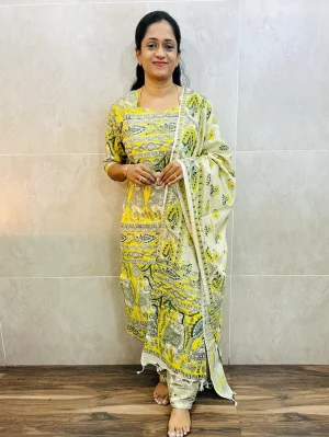 Printed Bhagalpur cotton top (cotton lining) paired with Bhagalpur cotton dupatta and Bhagalpur cotton bottom (free size)