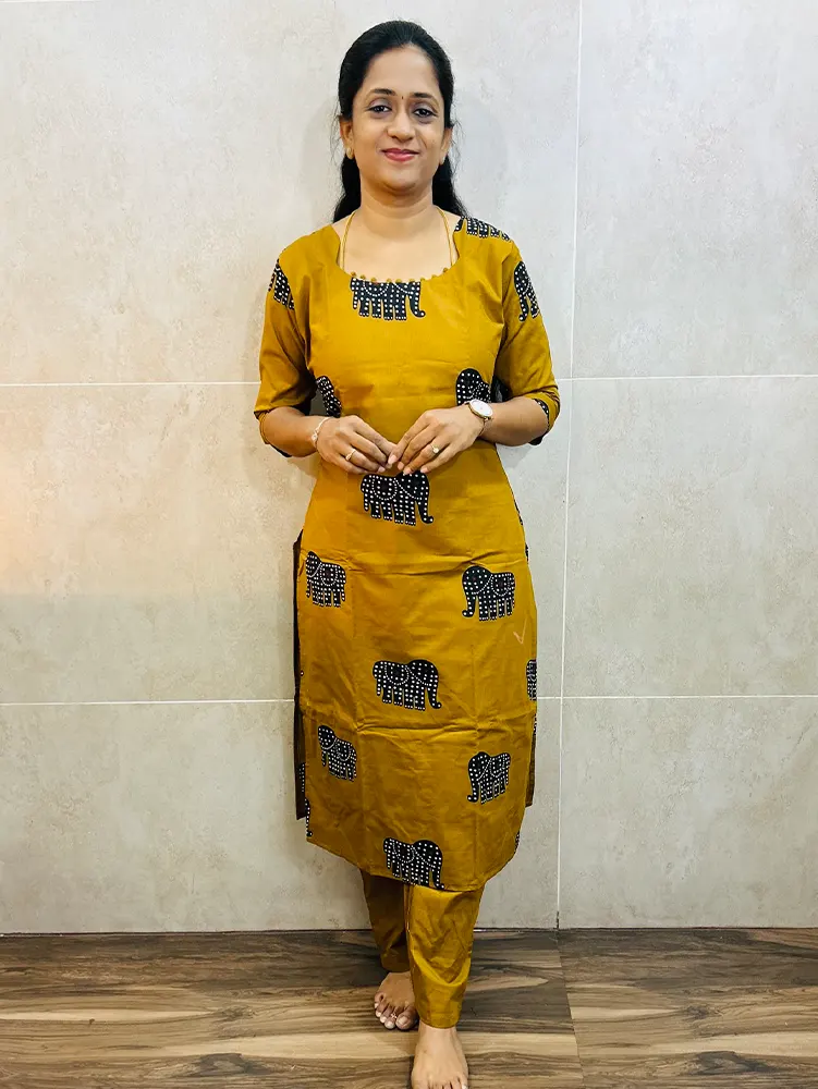 Top only - Dispatch in 10 working days - Dabu dyed cotton top (cotton lining)