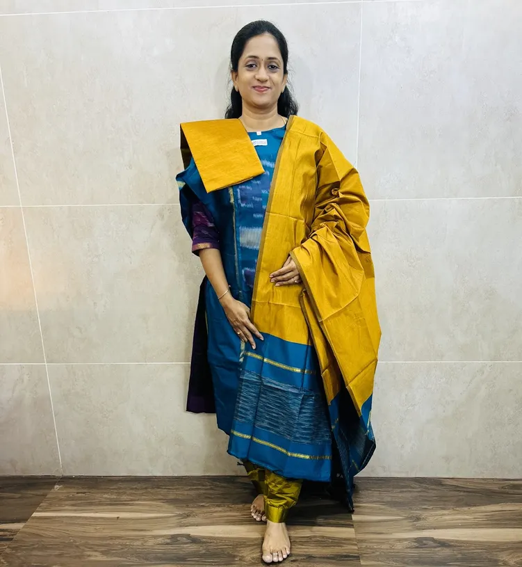 Premium Pochampally handloom silk cotton top (cotton lining) paired with silk cotton dupatta and silk bottom (Free size)