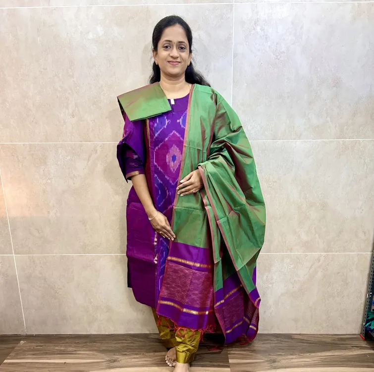 Premium Pochampally handloom silk cotton top (cotton lining) paired with silk cotton dupatta and silk bottom (Free size)