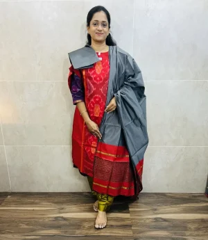 Premium Pochampally handloom silk cotton top (cotton lining) paired with silk cotton dupatta and silk bottom (Free size)