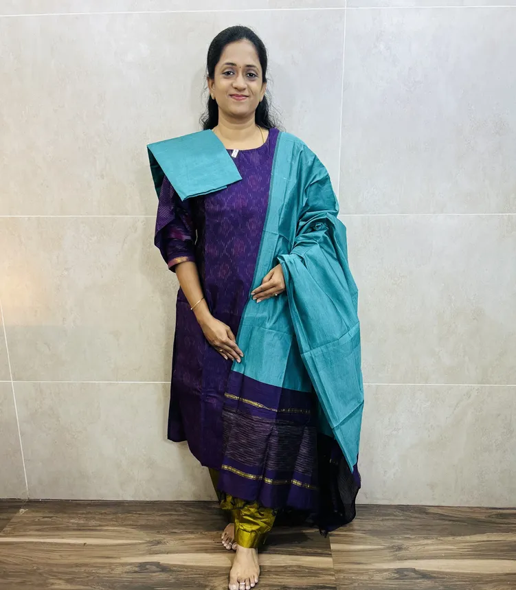 Premium Pochampally handloom silk cotton top (cotton lining) paired with silk cotton dupatta and silk bottom (Free size)