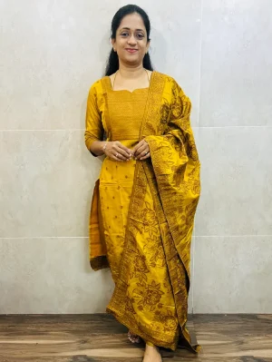 Premium Dola silk top (cotton lining) with all over antique zari weaving paired with Dola silk dupatta and silk bottom (free size)