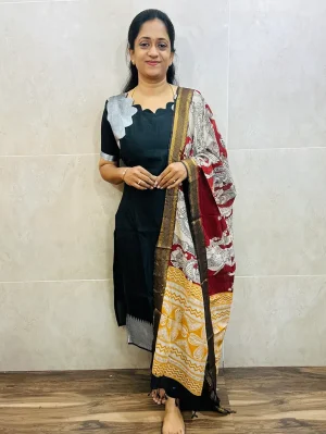 Handloom Mangalagiri silk top (cotton lining) paired with printed Kalamkari silk dupatta