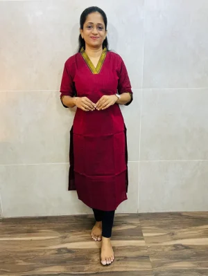 Pure cotton top(cotton lining)with zari woven borders(straight cut)