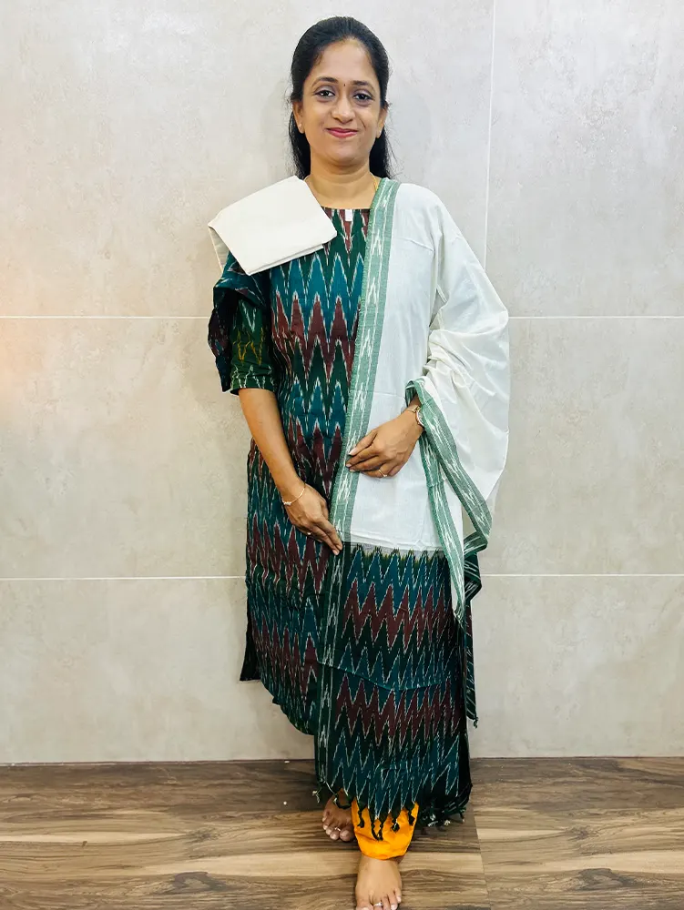 Pure handloom Ikkat cotton top (cotton lining) paired with Ikkat cotton dupatta and cotton bottom (free size)