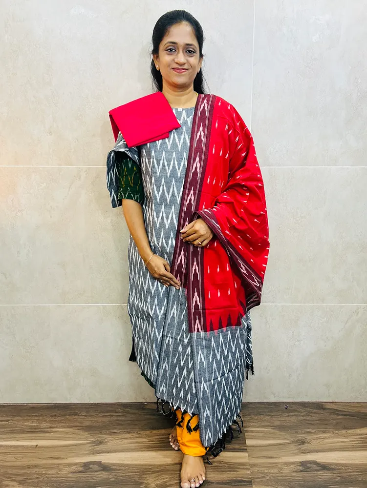 Pure handloom Ikkat cotton top (cotton lining) paired with Ikkat cotton dupatta and cotton bottom (free size)