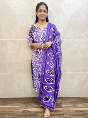 Printed Jaipur cotton top (cotton lining) paired with cotton dupatta and cotton bottom (Straight cut)