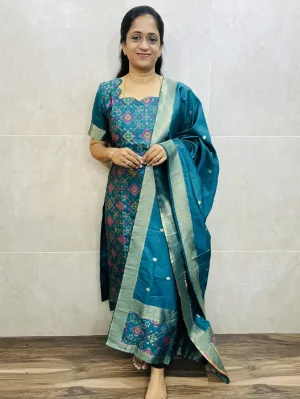 Soft semi raw silk top (cotton lining) with all over patola weaving paired with soft semi silk dupatta