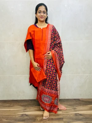 Soft silk top(cotton lining paired with soft muslin silk dupatta and silk bottom(free size)