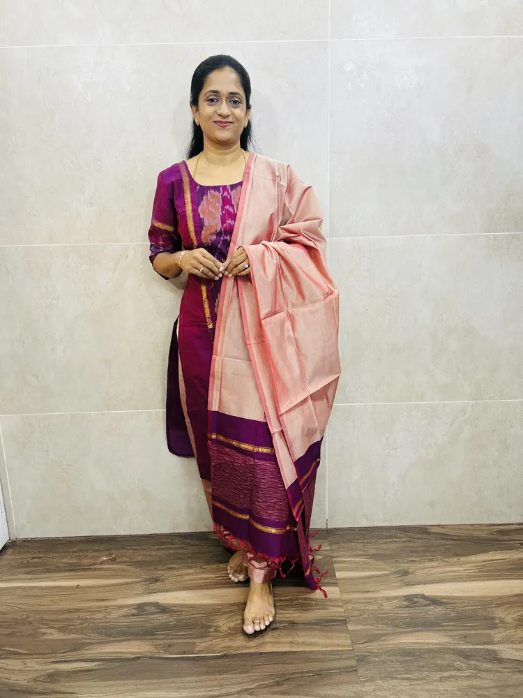 Premium Pochampally handloom silk cotton top (cotton lining) paired with silk cotton dupatta and silk bottom (Free size)