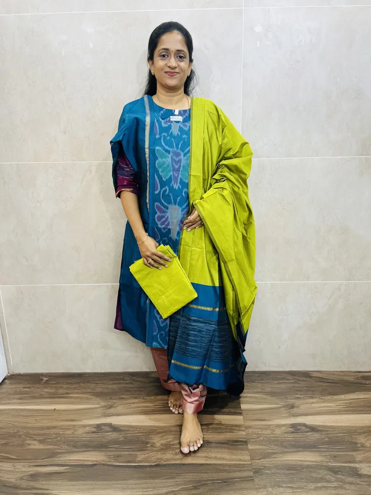 Premium Pochampally handloom silk cotton top (cotton lining) paired with silk cotton dupatta and silk bottom (Free size)