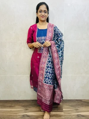 Benarasi silk cotton top (cotton lining) with allover weaving paired with thread weaved benarasi silk cotton dupatta