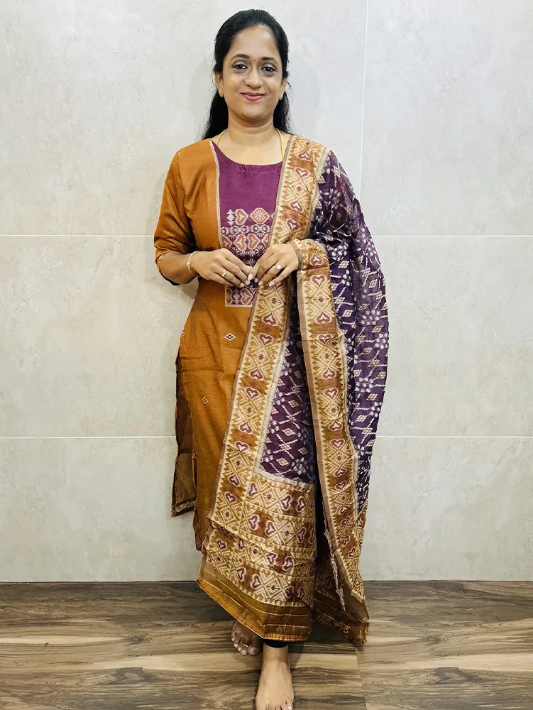 Benarasi silk cotton top (cotton lining) with allover weaving paired with thread weaved benarasi silk cotton dupatta