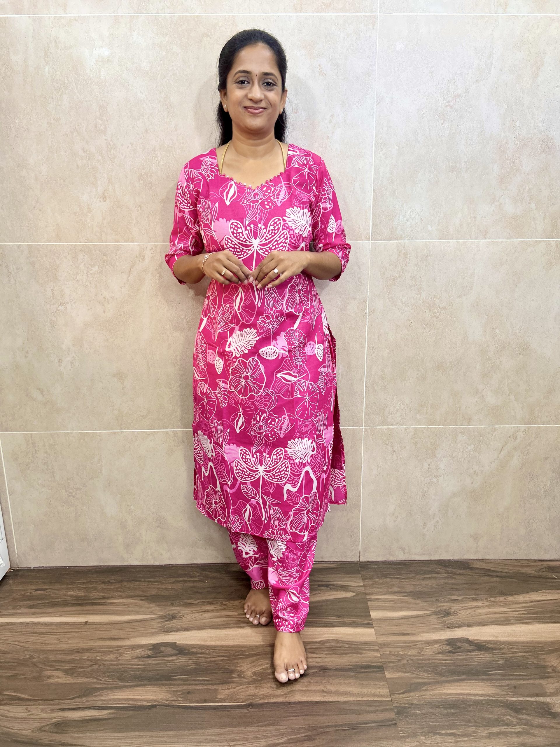 Printed cotton top (cotton lining) paired with cotton bottom (free size)