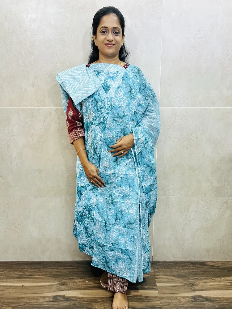 Cotton top (cotton lining) paired with cotton dupatta and cotton bottom (Straight cut)