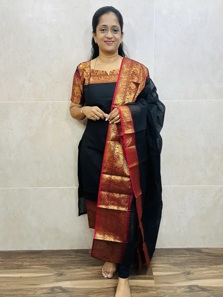 Kanchi cotton top (cotton lining) paired with Kanchi cotton dupatta