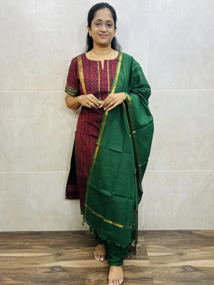 Handblock printed cotton top (cotton lining) paired with printed cotton dupatta and cotton bottom (free size)