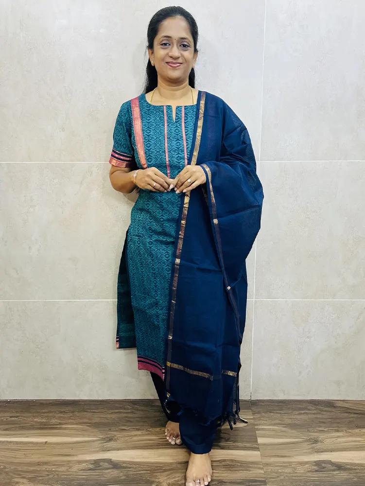 Handblock printed cotton top (cotton lining) paired with printed cotton dupatta and cotton bottom (free size)
