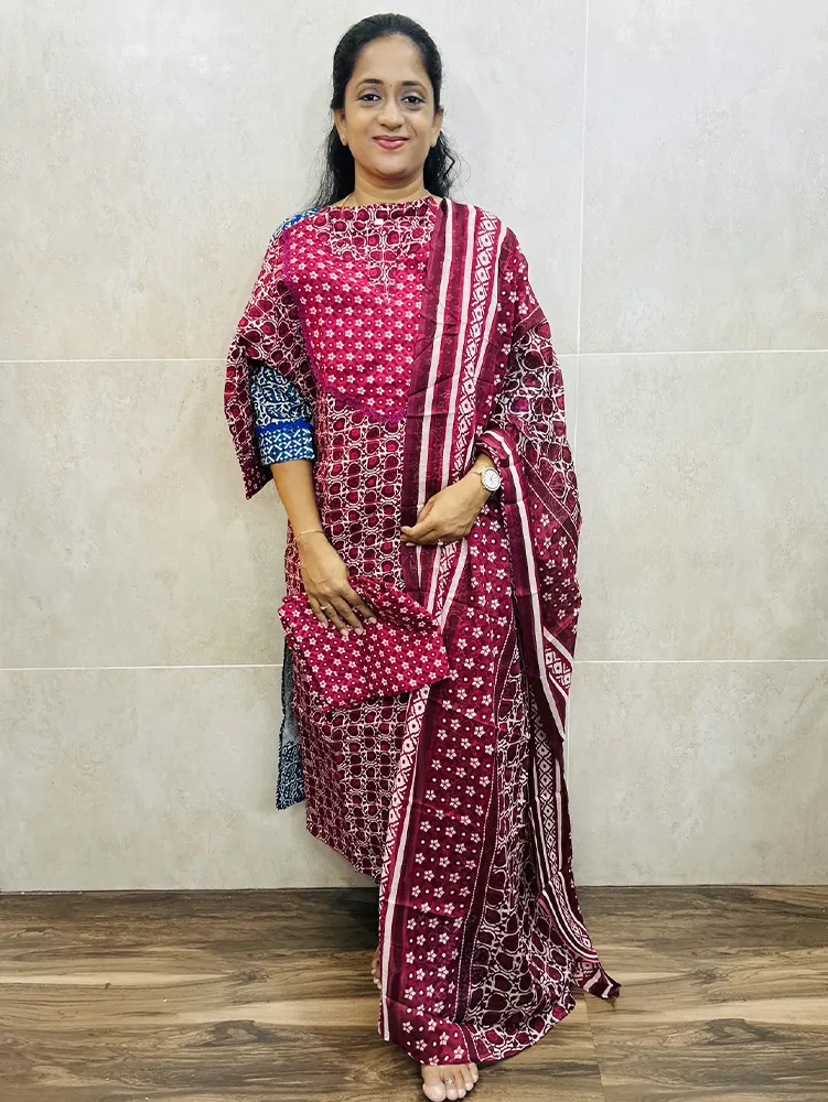 Cotton top (cotton lining) paired with cotton dupatta and cotton bottom (Straight cut)