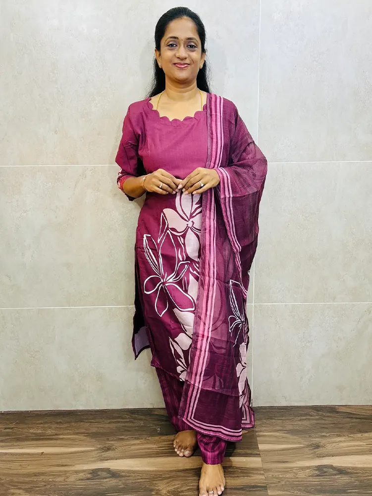 Printed linen cotton top (cotton lining) paired with printed linen cotton dupatta and linen cotton bottom (free size)