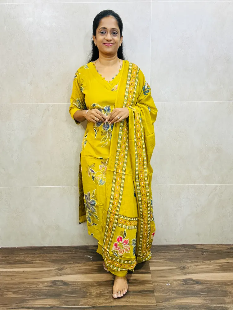 Printed jaipur cotton top(cotton lining)paired with printed cotton dupatta and cotton bottom(straight cut)