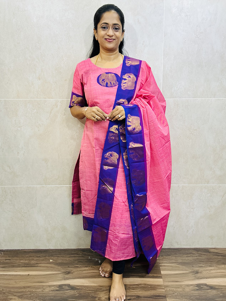 Kanchi cotton top (cotton lining) paired with Kanchi cotton dupatta