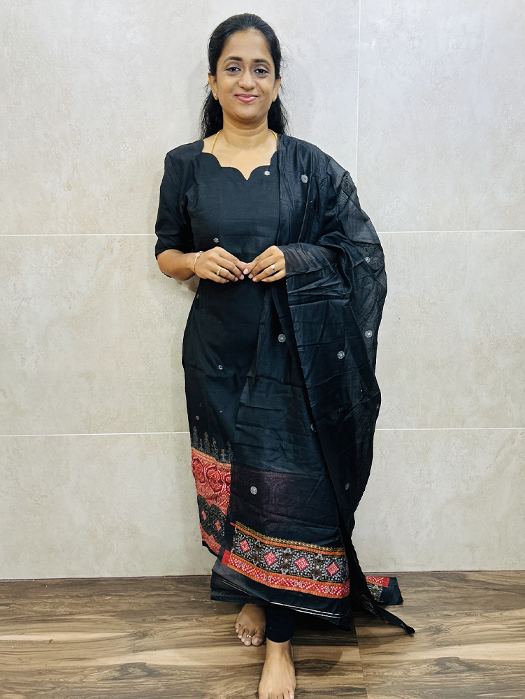 Soft Chanderi cotton top (cotton lining) with jamdani weaving paired with soft Chanderi cotton dupatta