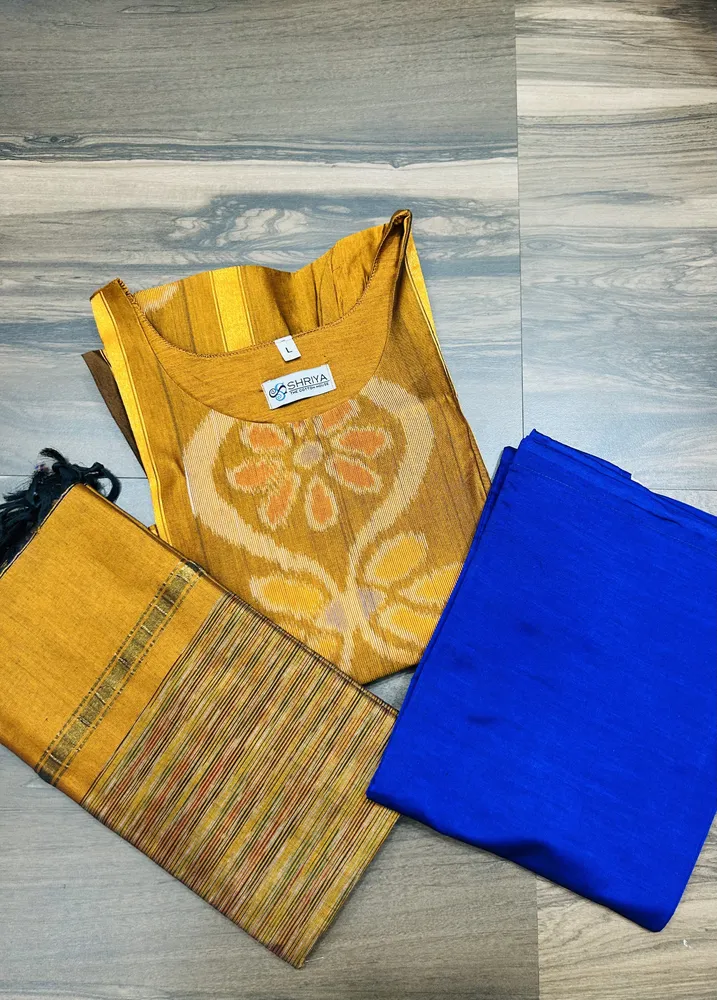 Premium Pochampally handloom silk cotton top (cotton lining) paired with silk cotton dupatta and silk bottom (Free size)