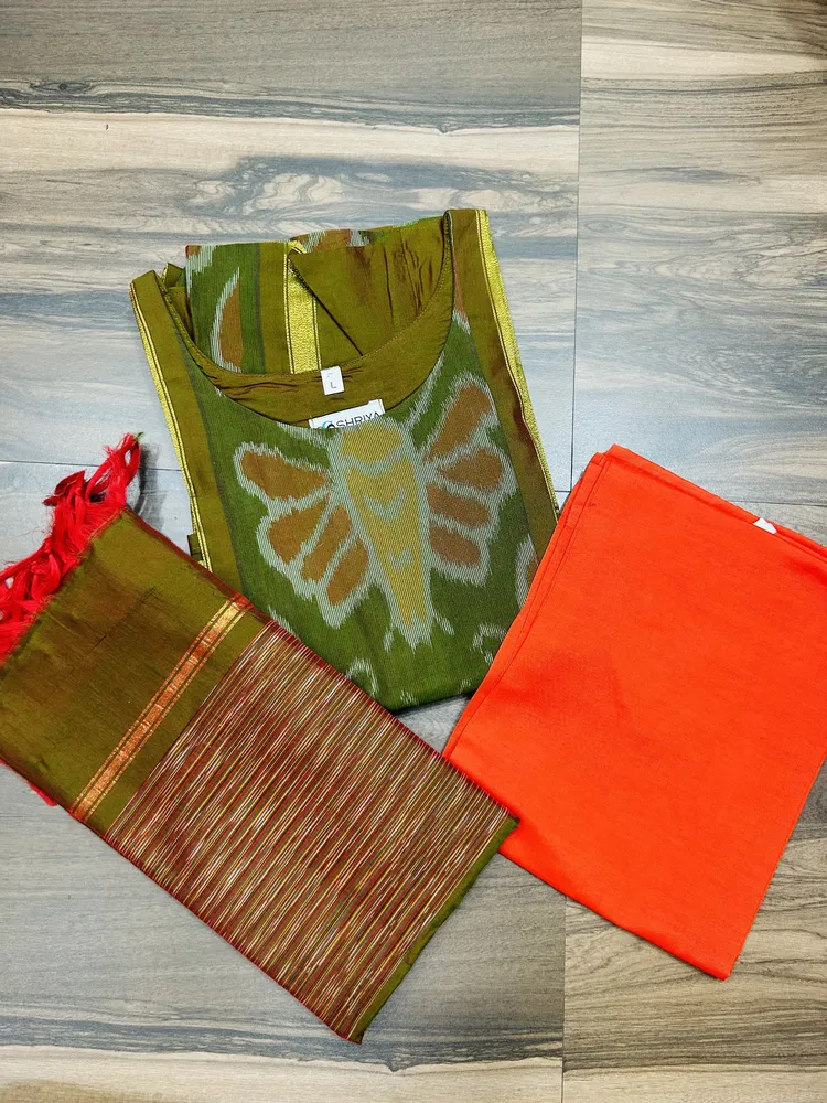Premium Pochampally handloom silk cotton top (cotton lining) paired with silk cotton dupatta and silk bottom (Free size)