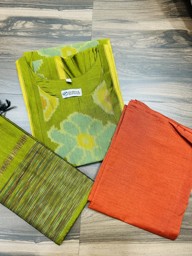 Premium Pochampally handloom silk cotton top (cotton lining) paired with silk cotton dupatta and silk bottom (Free size)
